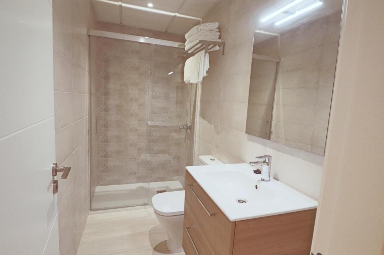 Poeta 2 Bedroom Apartment Фуэнхирола Экстерьер фото